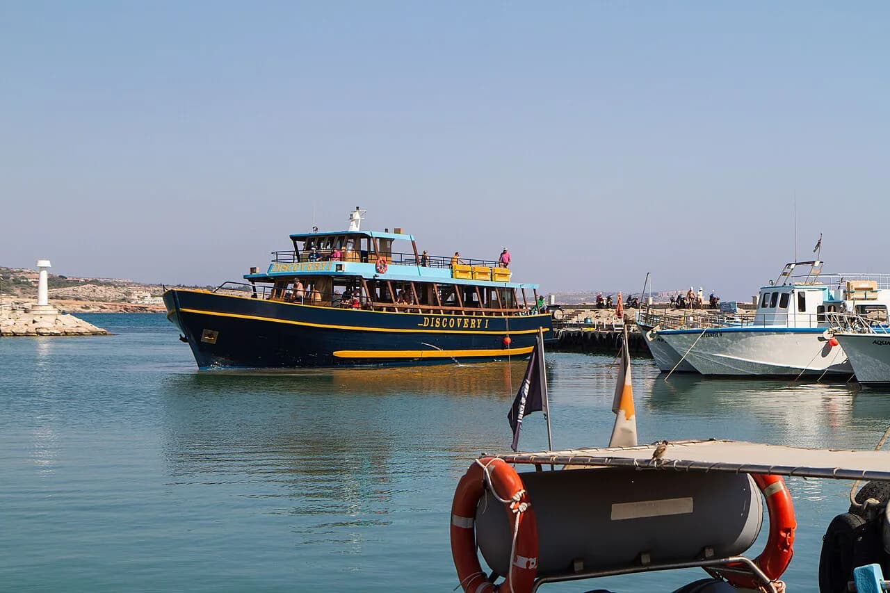 Ayia Napa Boat Trips: Choosing a Cruise from the Harbour