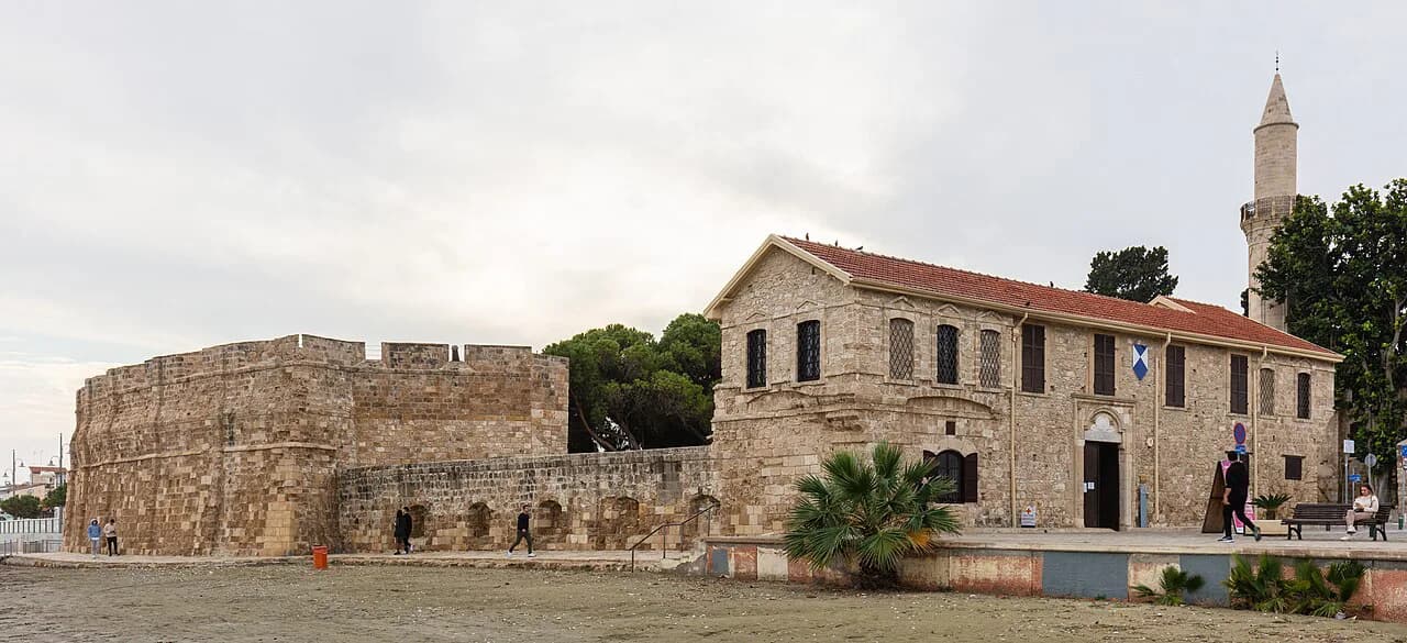 Larnaca Castle: Visiting the Medieval Fort on Finikoudes