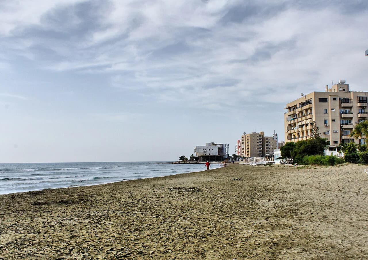 Mackenzie, Larnaca: Beachfront District Guide