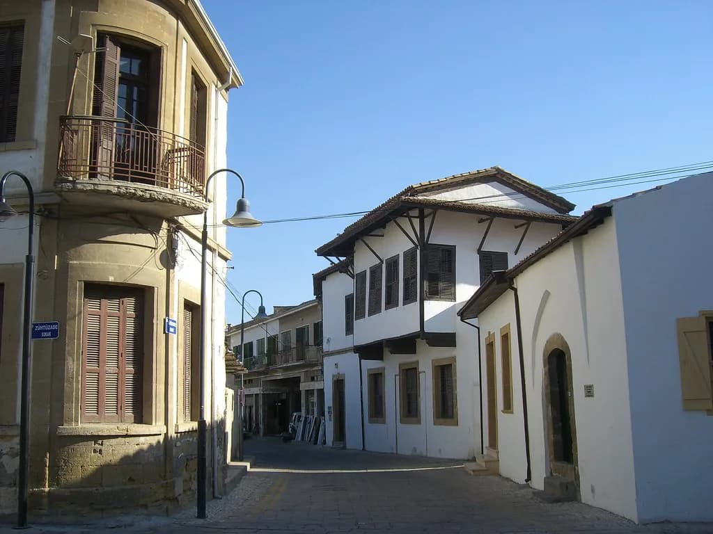 Nicosia Weather in August: Typical Temperatures and How to Plan