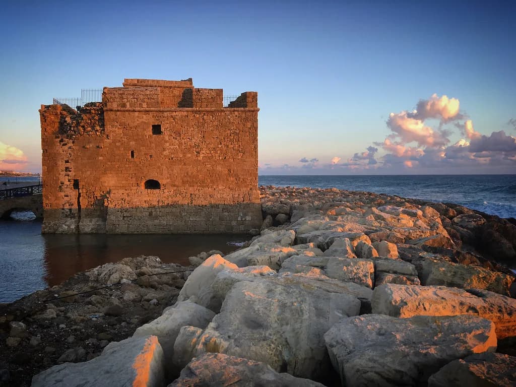 Paphos Boat Trips: Blue Lagoon, Sea Caves and What to Book