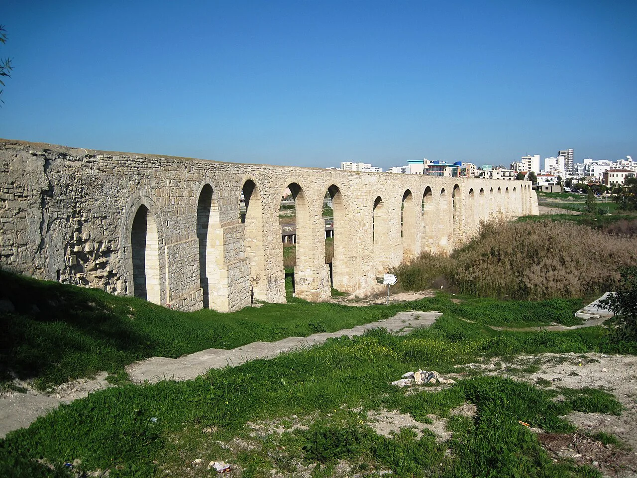 Kamares Aqueduct stretching across the fields, Larnaca.