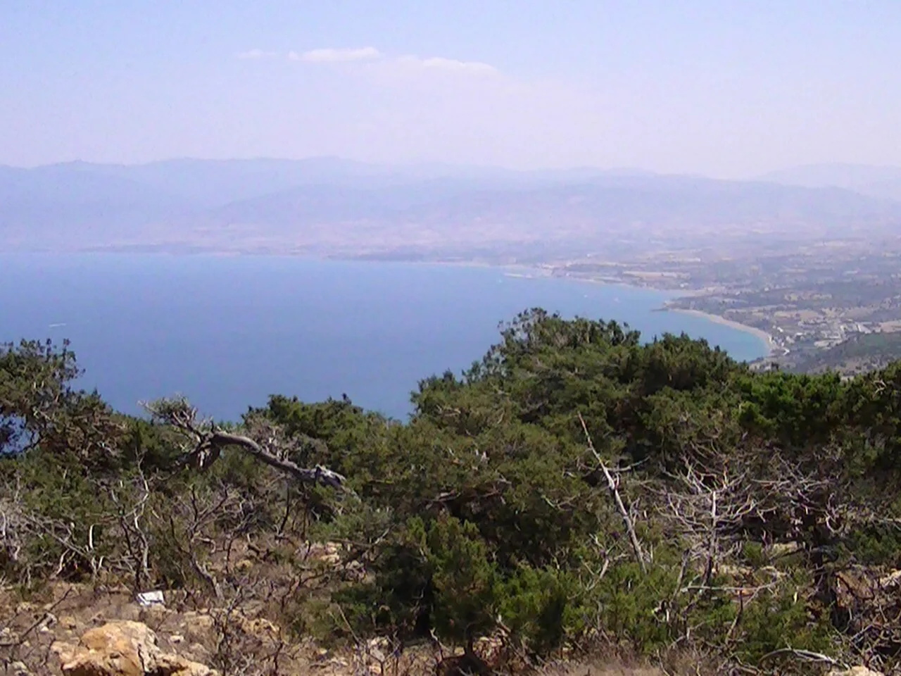View from Neo Chorio over the coast.