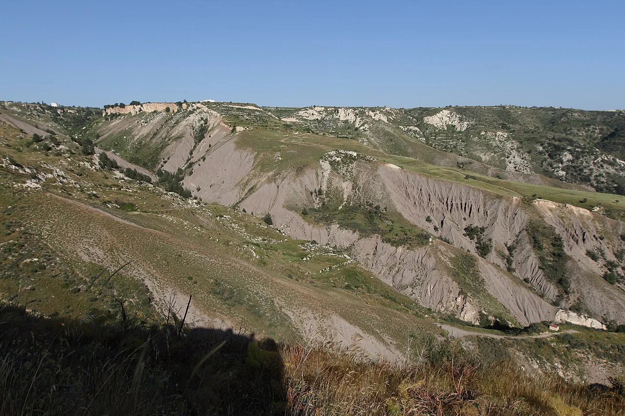 Hillside landscape on the road to Peyia.