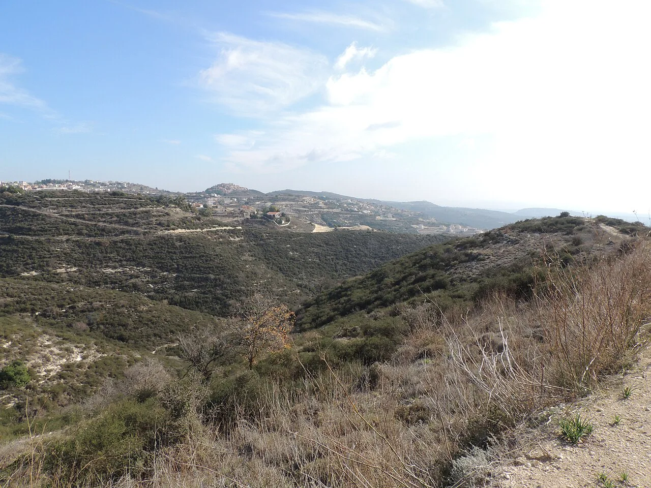 Hills and valley near Tsada.